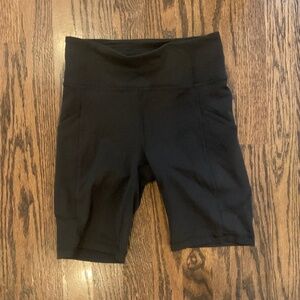 Lululemon black women’s biker shorts, size 4